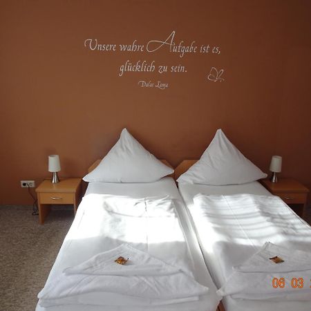 Gasthaus Stadt บัดซุลซา ภายนอก รูปภาพ